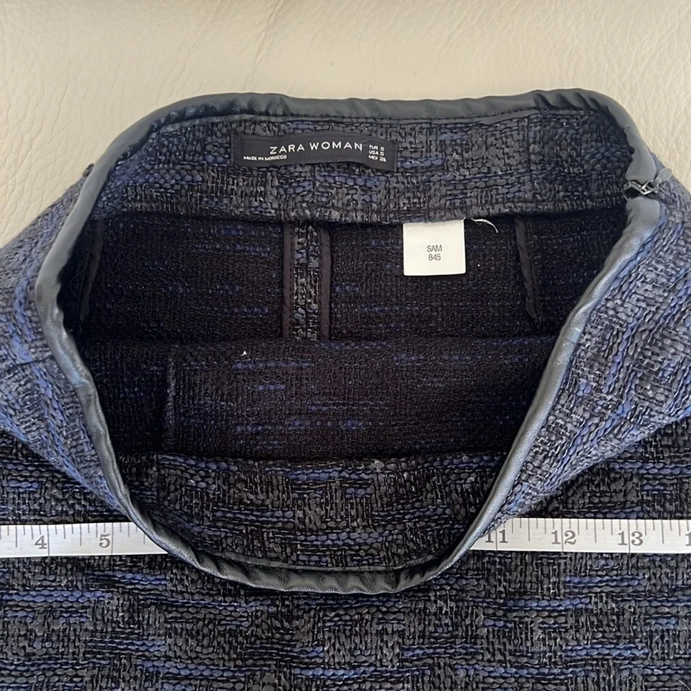 Zara Woman Ladies Black/Blue Tweed Skirt Waist Black Leather Trim Size S - Picture 4 of 9